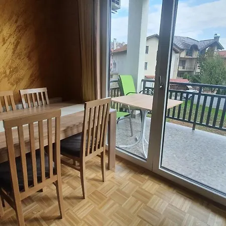 Vendégház Sarajevo, Otes