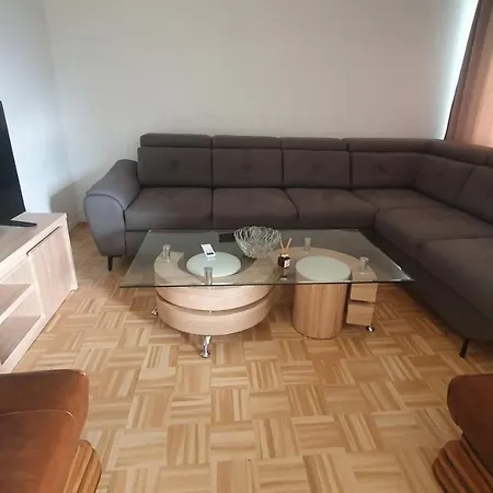 Sarajevo, Otes Vendégház *